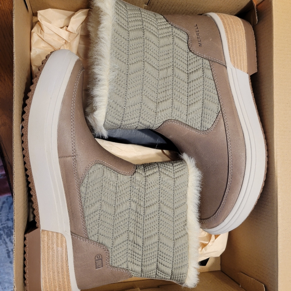 Merrell winter boots, brand new